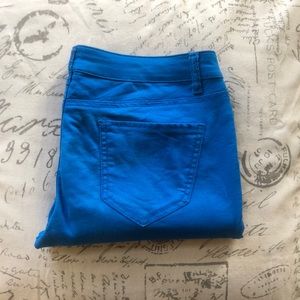 Blue skinny jeggings